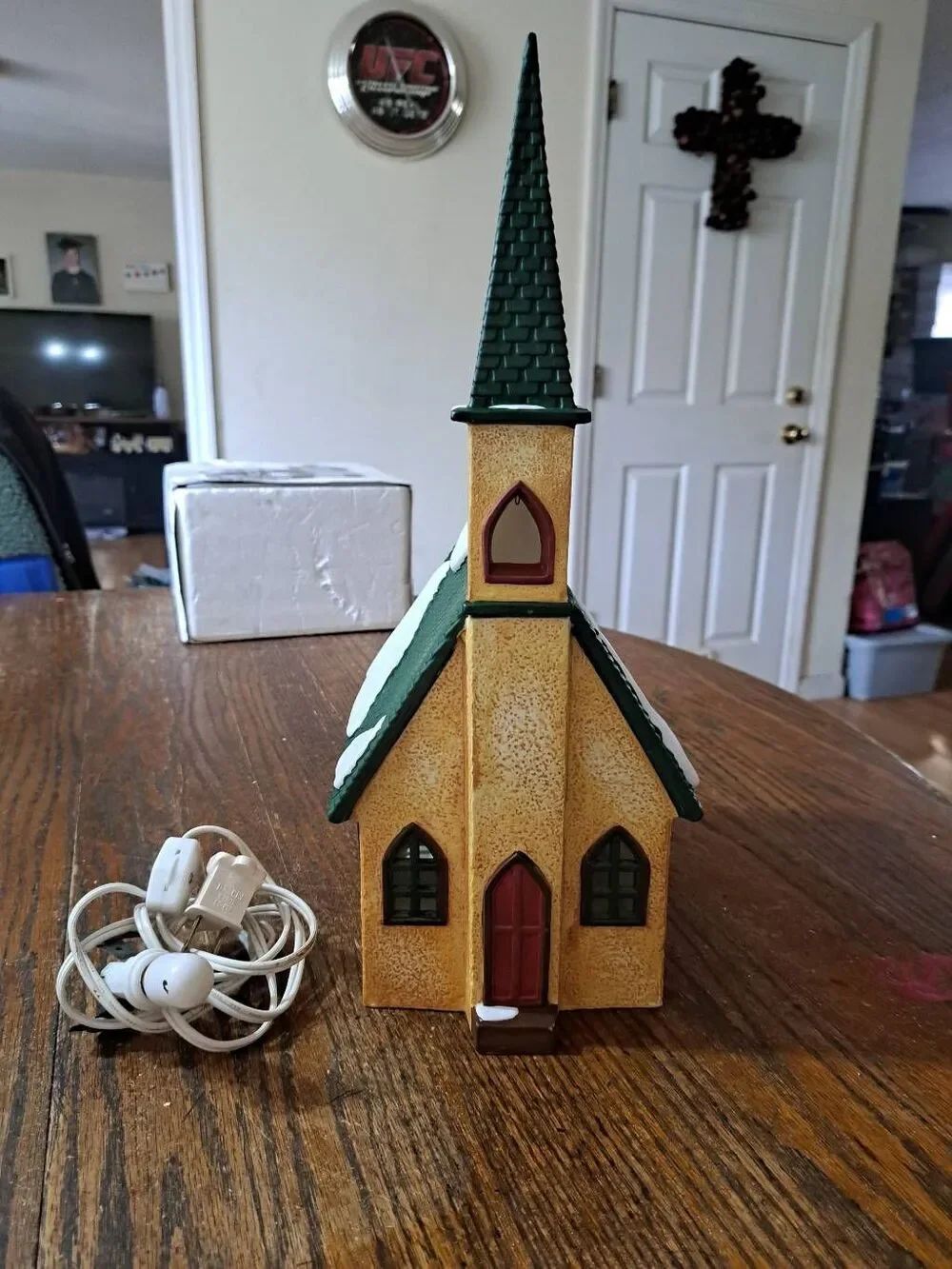 Vintage Dept 56 Merry Makers Merry Mountain Chapel Porcelain Christmas Building